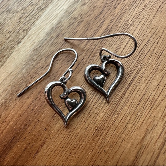 James Avery 🩶 Retired Joy of My Heart Dangle Earrings 925 Sterling Silver - Picture 1 of 5